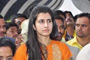 Nara Lokesh Family at NTR Ghat Photos
